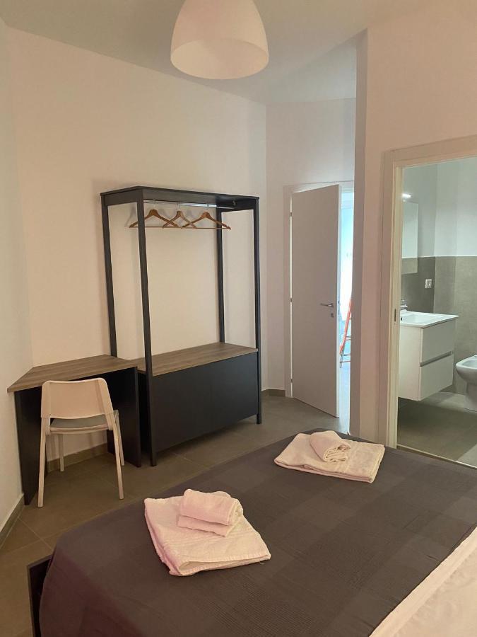 Aeroporto Katane Rooms Katanya Dış mekan fotoğraf