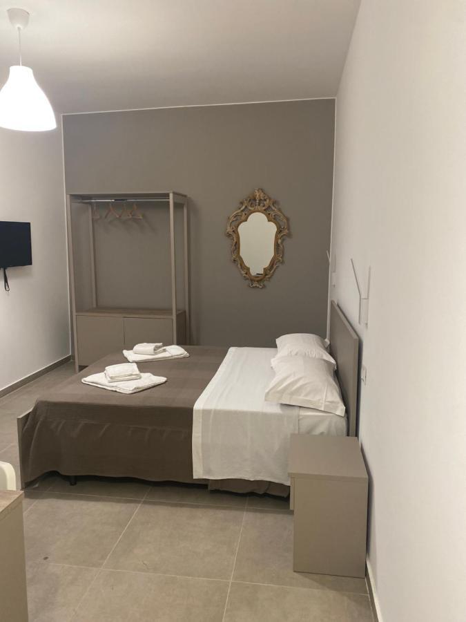 Aeroporto Katane Rooms Katanya Dış mekan fotoğraf