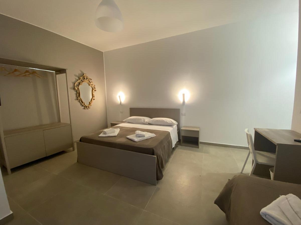 Aeroporto Katane Rooms Katanya Dış mekan fotoğraf