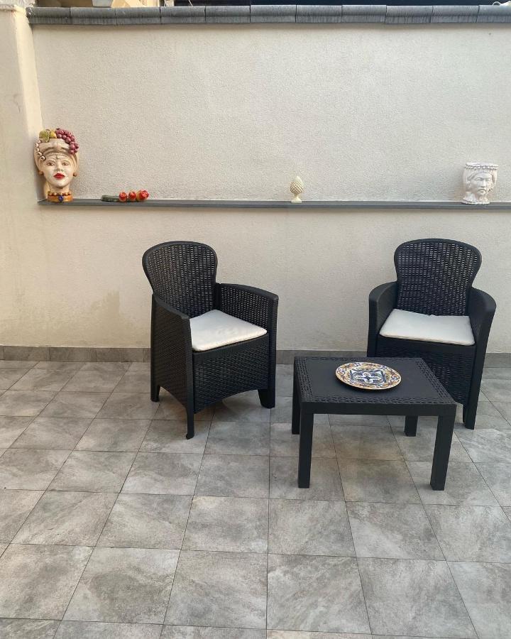 Aeroporto Katane Rooms Katanya Dış mekan fotoğraf